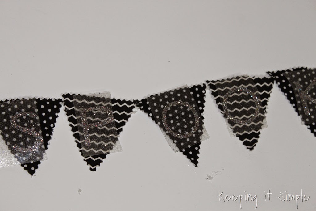 [Halloween%2520Wreath-%2520Candy%2520Corn%2520Wreath%2520%25285%2529%255B3%255D.jpg]