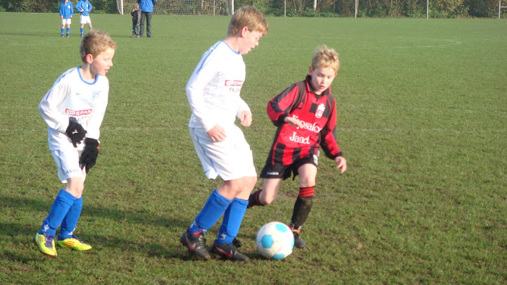 2011 - 19 NOV - WVV E5 - ASVB E1 005.jpg