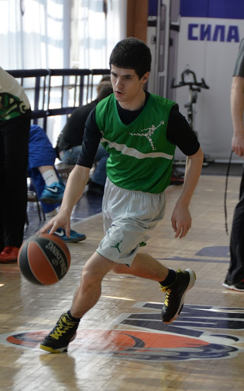Первый день турнира "Весенний баскетбол. Авангард 2014" (27 марта 2014г.). 
