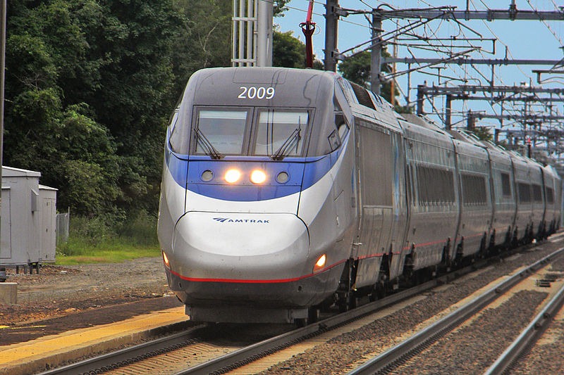[800px-Acela_old_saybrook_ct_summer2011%255B3%255D.jpg]