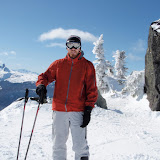 Skiing Skiing
