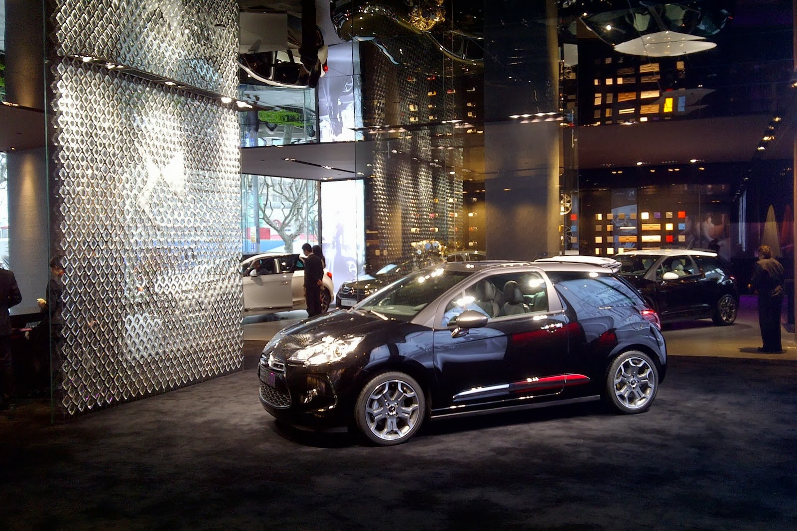 [Citroen-China-16%255B2%255D.jpg]