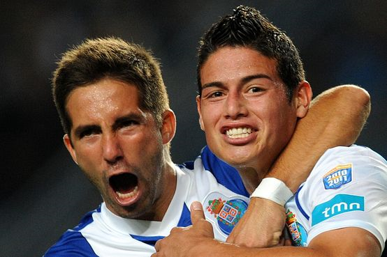 [james%2520y%2520moutinho.png]