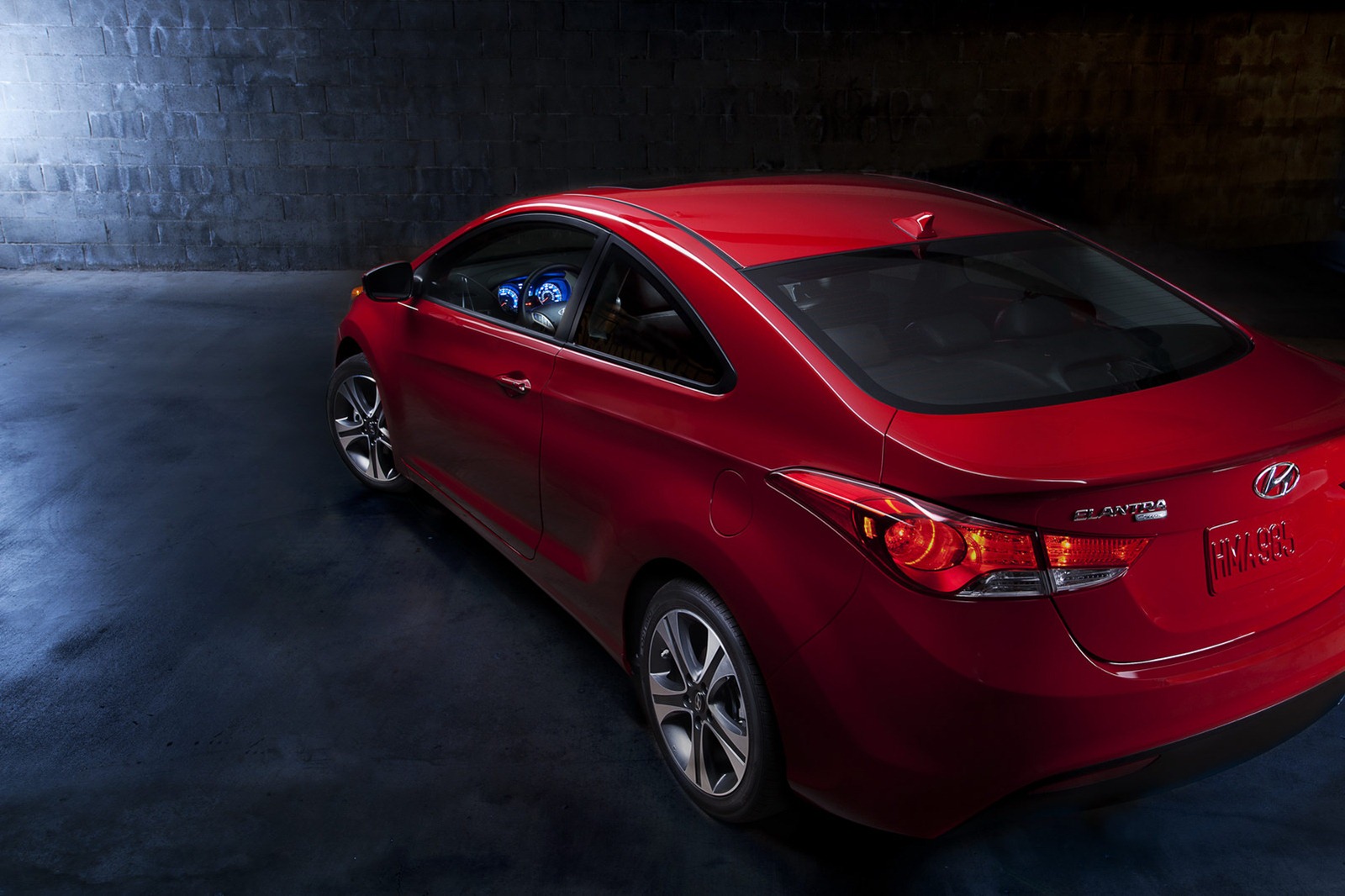 [2013-Hyundai-Elantra-Coupe-11%255B2%255D.jpg]