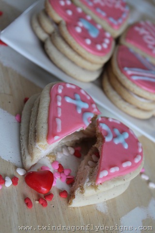 Secret Sweetheart Cookies (46) Secret Sweetheart Cookies (46)