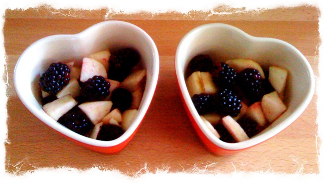 Blackberry and apple crumble #1 Blackberry and apple crumble #1