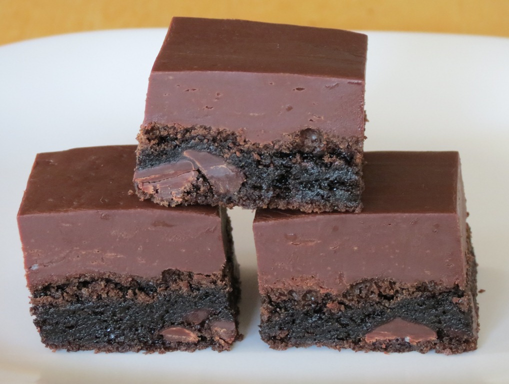 [Fudge%2520Topped%2520Brownies%2520%25282%2529%255B4%255D.jpg]