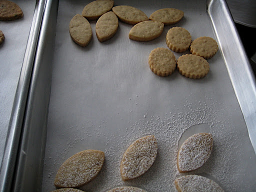 Here's a tray that shows different shape options and some undusted cookies too.
