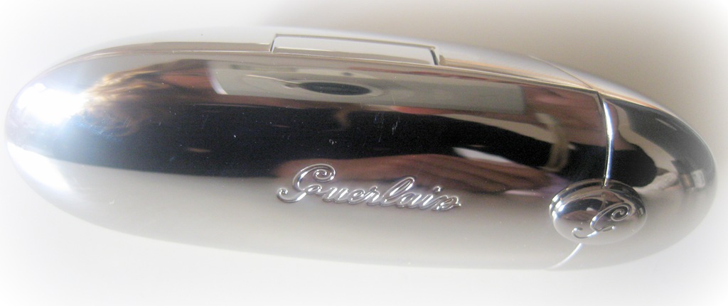 [Guerlain-Rouge-G-Lipstick7.jpg]