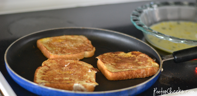 French Toast with Fresh Strawberries - Recipe