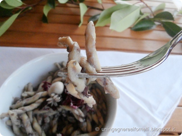 pasta strozzapreti radicchio seppioline ricotta