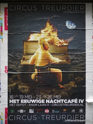 Circus Treurdier - flaming piano Circus Treurdier - flaming piano