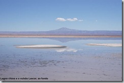 Lagoa Chaxa e o Vulcão Lascar