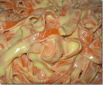 Fettuccine con crema di peperoni 