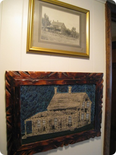 apt_hall_gallerywall3_athomewithh