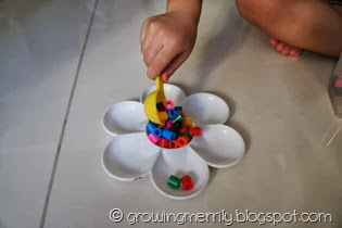 Scoop and pour Scoop and pour