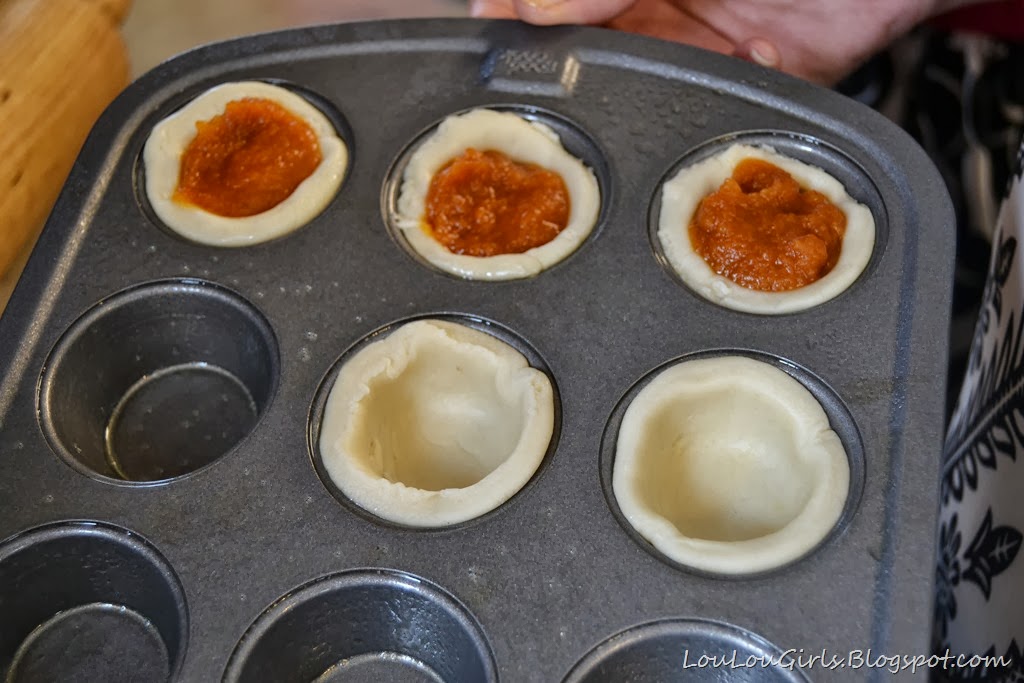 [mini-pumpkin-pie-bites%2520%25285%2529%255B3%255D.jpg]