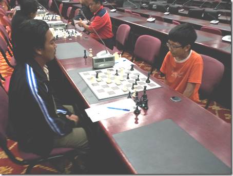 Syaimazar vs Yeoh Li Tian, Round 2, UPSI Open 2012