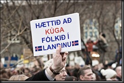 20110408_Islandia.mobilizacion.protesta Pare de reprimir o povo do país.