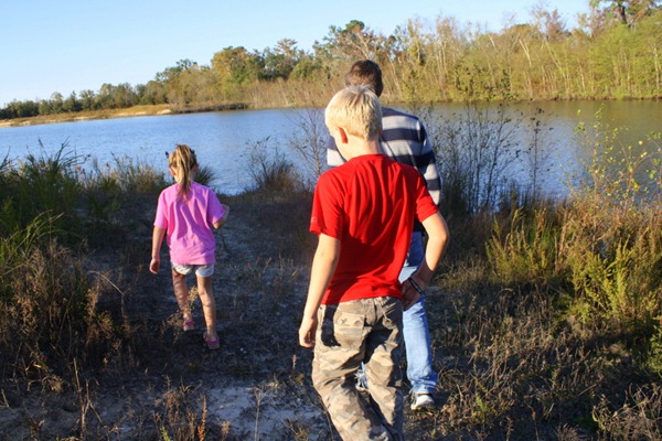 Pumpkin Spice Lattes, Friends, and Walking Trails 097