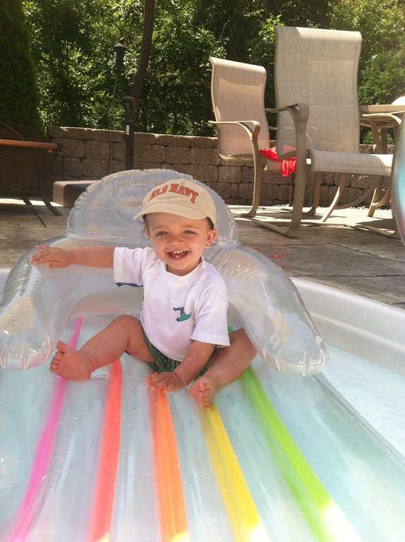 [2012.06.30%2520Pool%2520Fun%2520%25281%2529%255B4%255D.jpg]