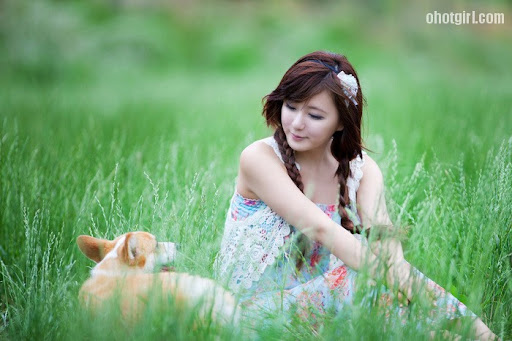Ryu Ji Hye – Flower Dresses