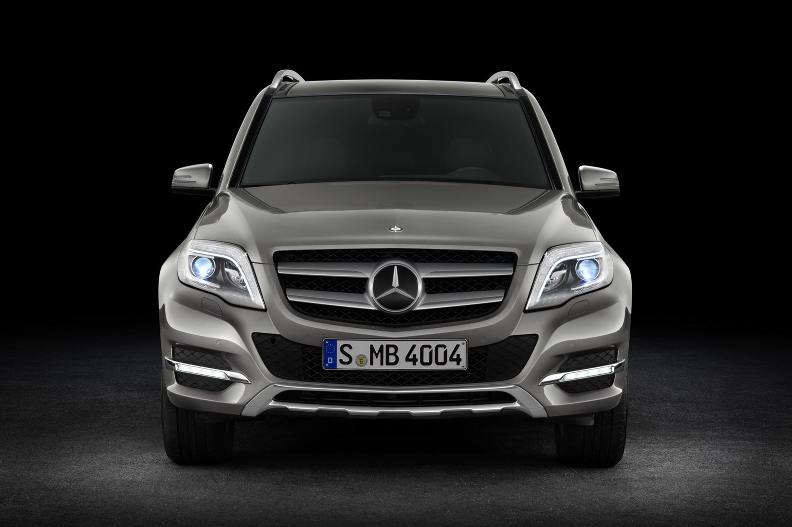 2013-Mercedes-Benz-GLK-40[2].jpg