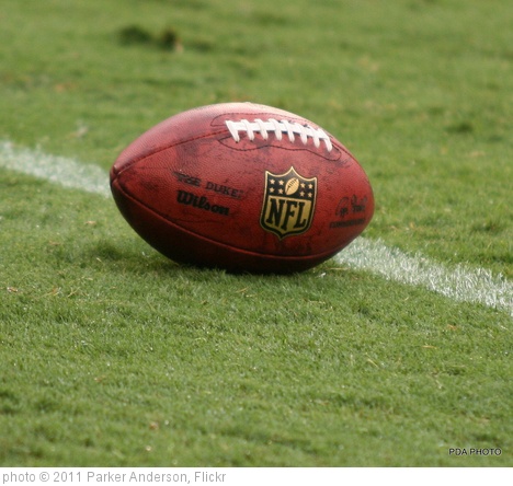 'NFL' photo (c) 2011, Parker Anderson - license: http://creativecommons.org/licenses/by-nd/2.0/