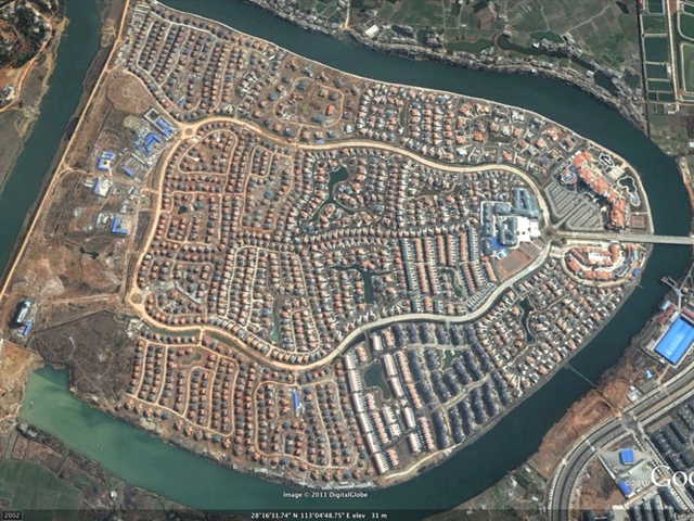 Satellite view of a giant empty development outside Changsha. businessinsider.com