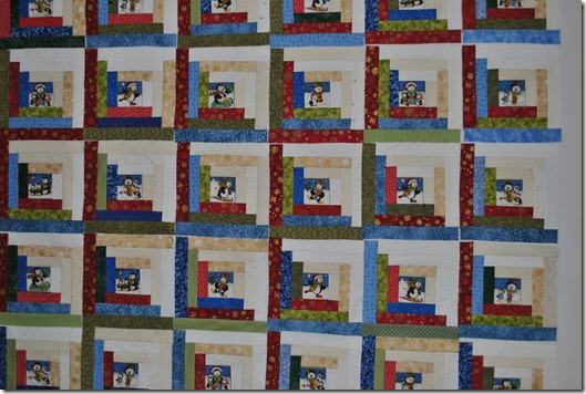 Penguin Log Cabin 004 Penguin Log Cabin 004