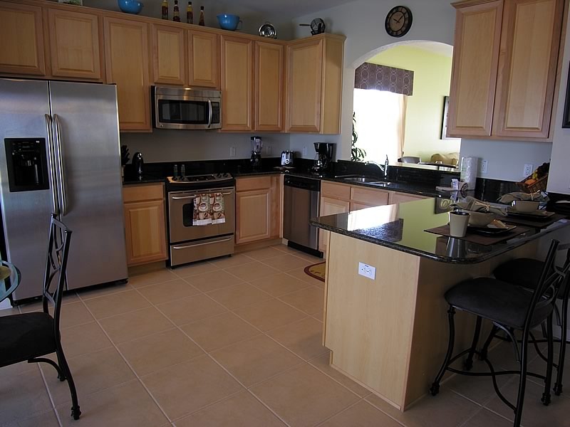 [WindsorHillsKitchen5.jpg]