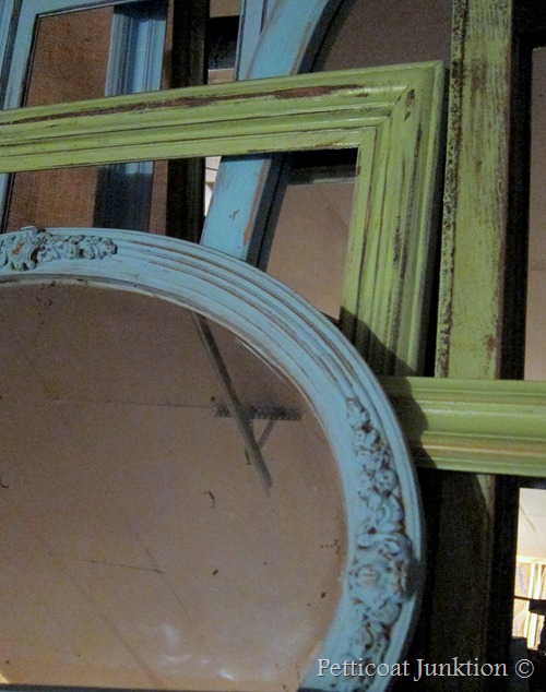 DIY, Painted mirrors and picture frames, Petticoat Junktion IMG_3437