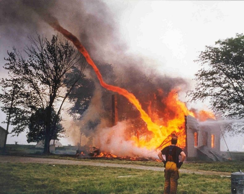 fire-tornadoes-1 fire-tornadoes-1