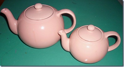 pink teapots