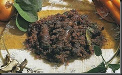 Salciccia di Bra cotta nel vino rosso Salciccia di Bra cotta nel vino rosso
