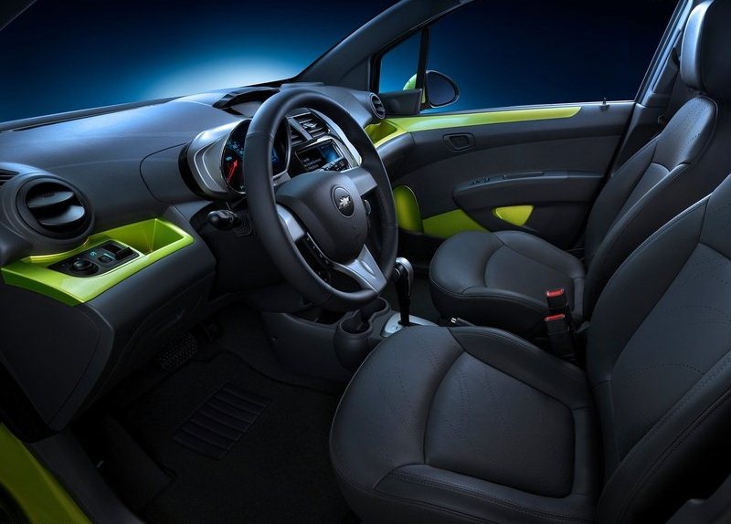 [2013-Chevrolet-Spark-Interior-desain%255B4%255D.jpg]