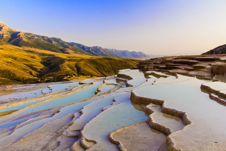 badab-e-surt-1 badab-e-surt-1
