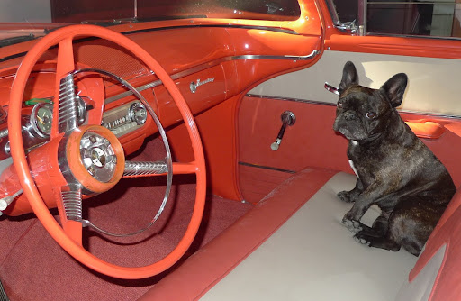 There are many innovative features including a push-button teletouch transmission located in the center of the steering wheel, something now found in many modern sports cars.  However, back then, this feature was trouble-prone.