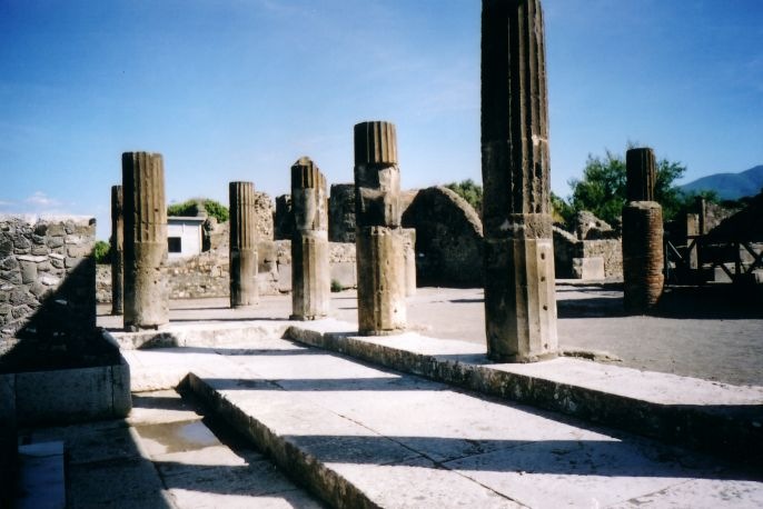 [Pompeii%252027%255B4%255D.jpg]