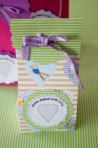 [Hand%2520made%2520gift%2520bags%2520%25281%2520von%25201%2529%255B1%255D.jpg]