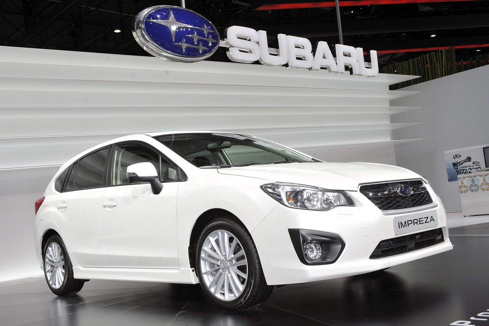 [Subaru-2012-Geneva-Motor-Show-15%255B2%255D.jpg]