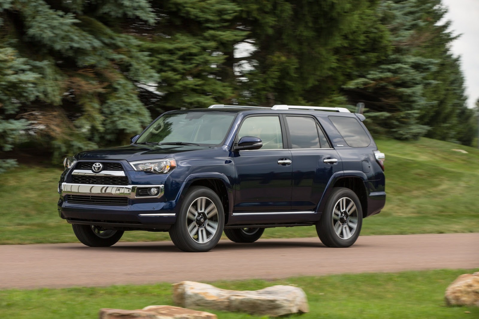 [2014-Toyota-4Runner-19%255B2%255D.jpg]