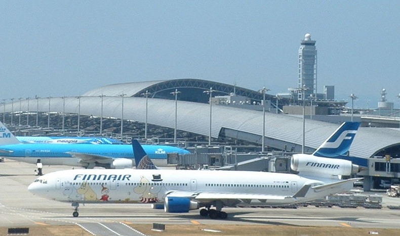  بالصور:فقط في اليابان مطار وسط المياه Kansai-int-airport-2%25255B2%25255D