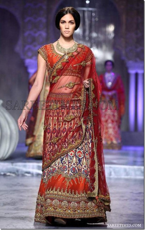 JJ_Valaya_Red_Saree