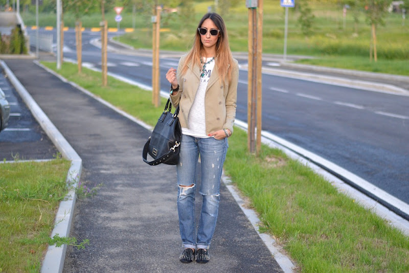 happiness is a $10 tee, ripped jeans, givenchy bag