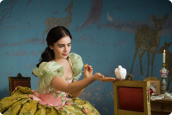 lily-collins-mirror-mirror-2012 lily-collins-mirror-mirror-2012