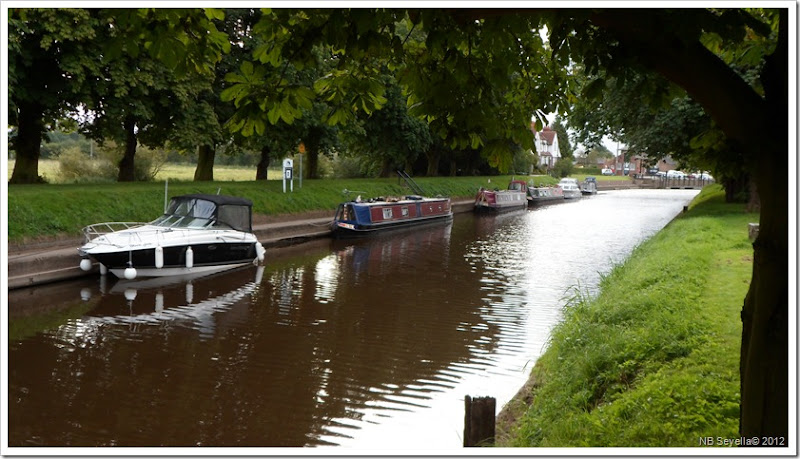 SAM_3052 Naburn Locks SAM_3052 Naburn Locks
