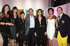 Paula González Magrane, Majo Parodi, Ana Torrejón, Fabian Botegal, Sandra Hillard y Evangelina Bomparola acompañaron a Javier Iturrioz.