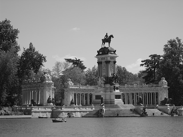 The monument to Alfonso XII in the Parque del Buen Retiro, Madrid.