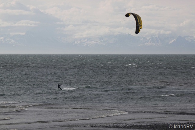 [Parachute-Surfing-1%255B2%255D.jpg]
